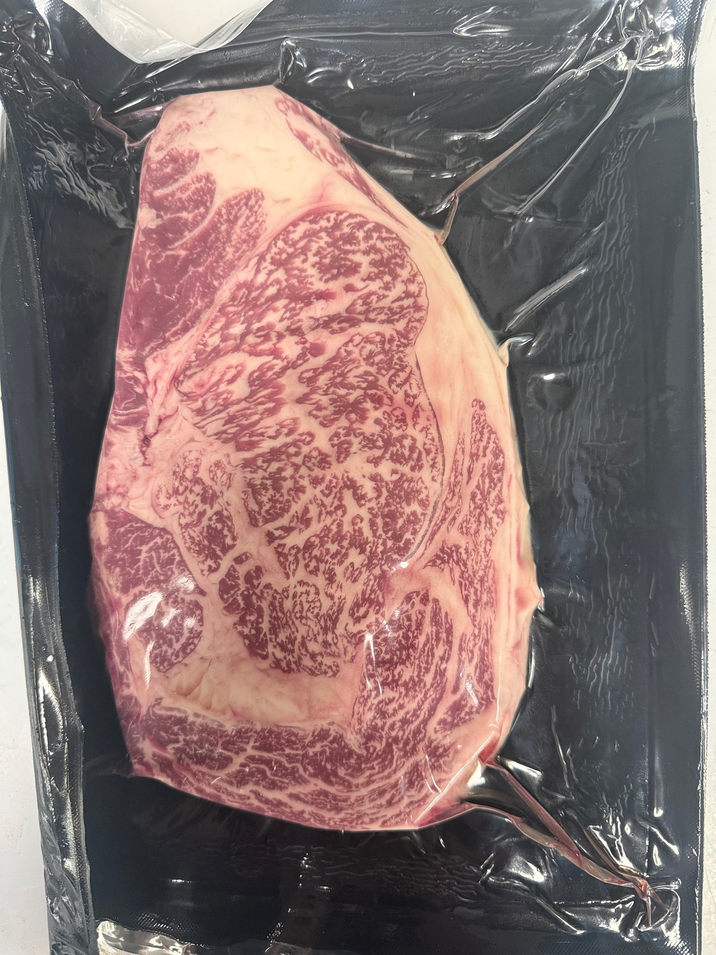 A4 "Emperor's Breed" Akaushi Medium-High Marble Ribeye (1 x 12oz)