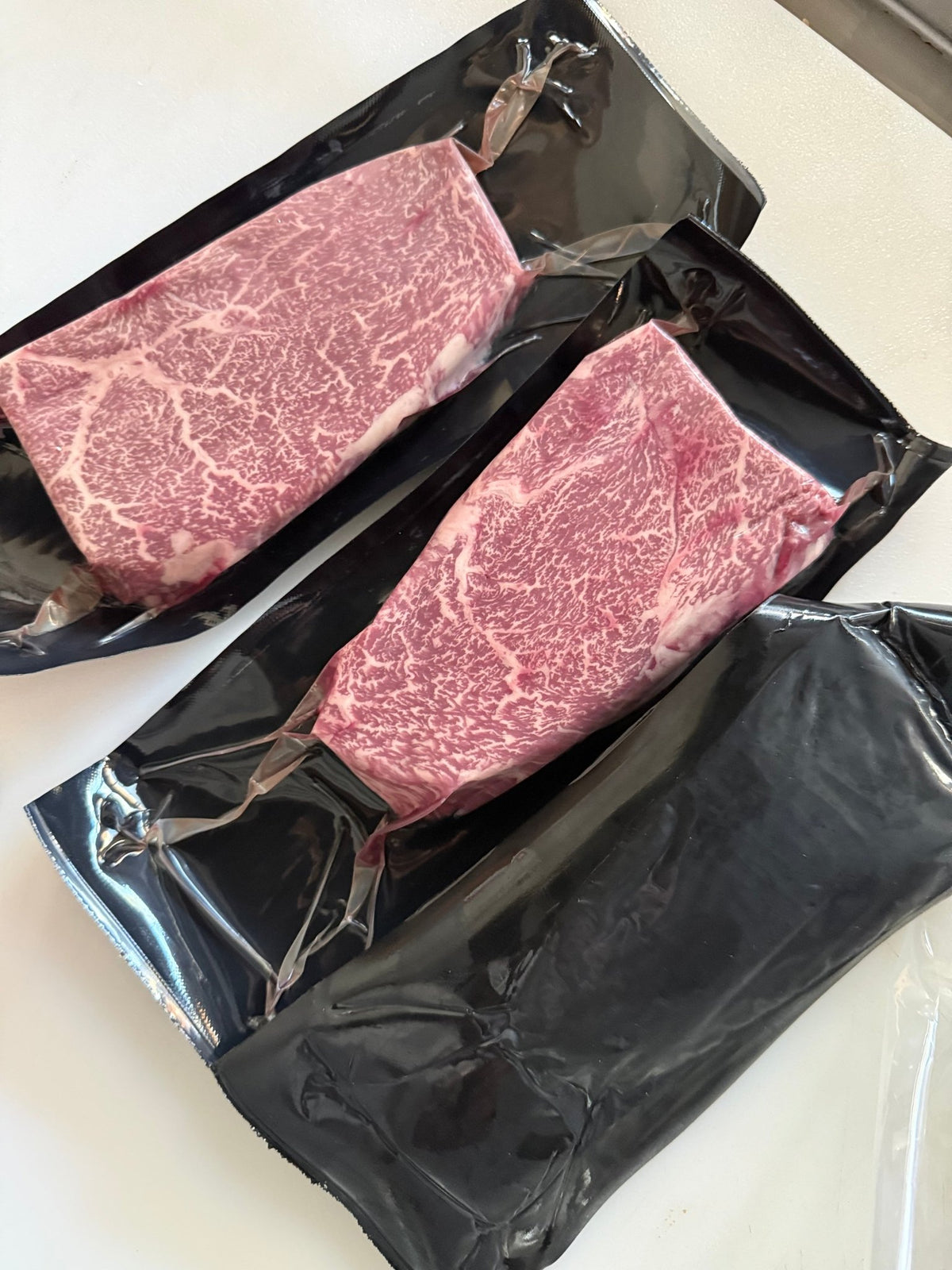 100% CERTIFIED KOBE BEEF Gold Champion Cow Japanese Wagyu Top Sirloin (1pc x 5-6oz) - PursuitFarms