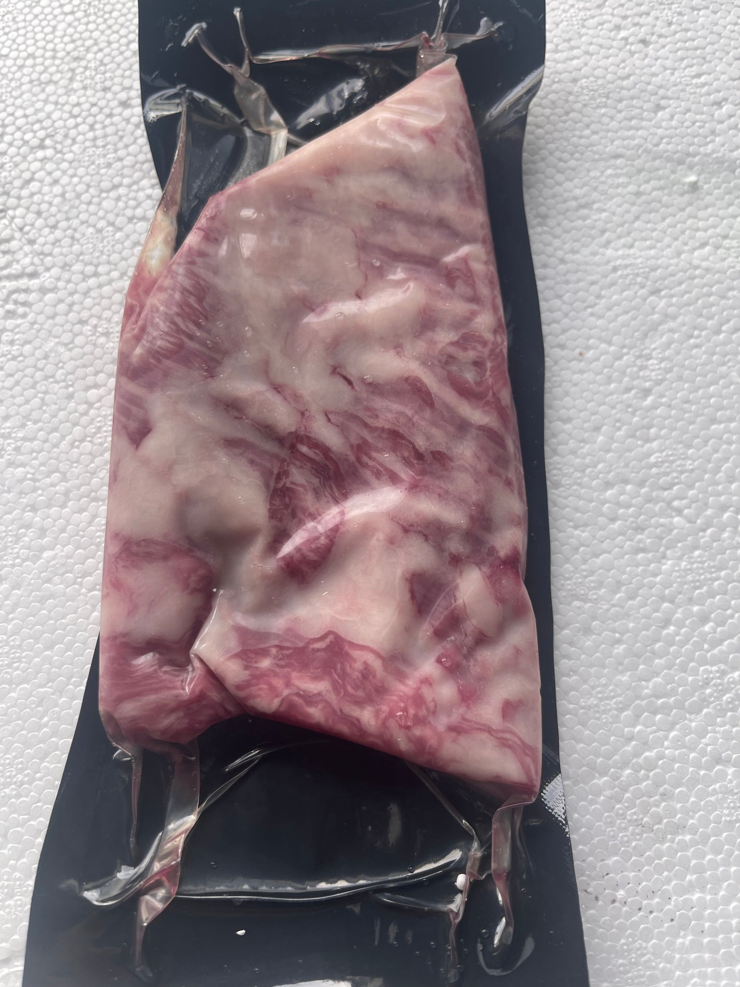 100% CERTIFIED KOBE BEEF A5 Wagyu Gold Champion Rib Blade Steak (1 x 5-6oz)