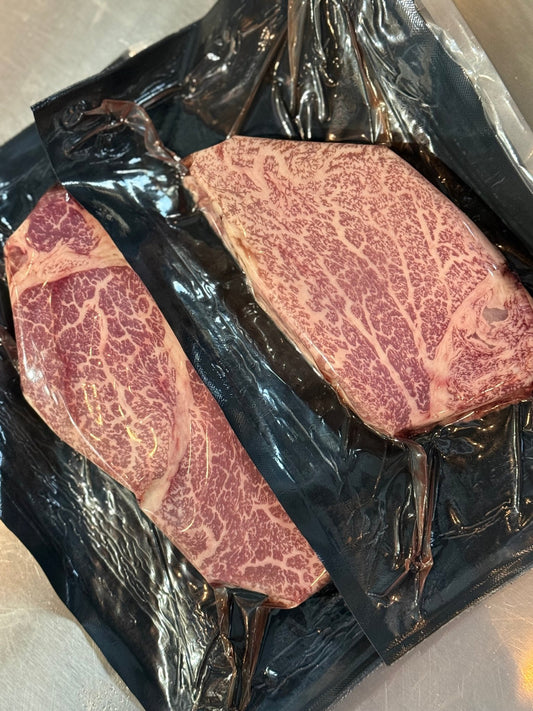 Female Wagyu Trimmed A5 Wagyu Tenderloin/Filet Mignon & Chateaubriand (1 x 6 oz) - PursuitFarms