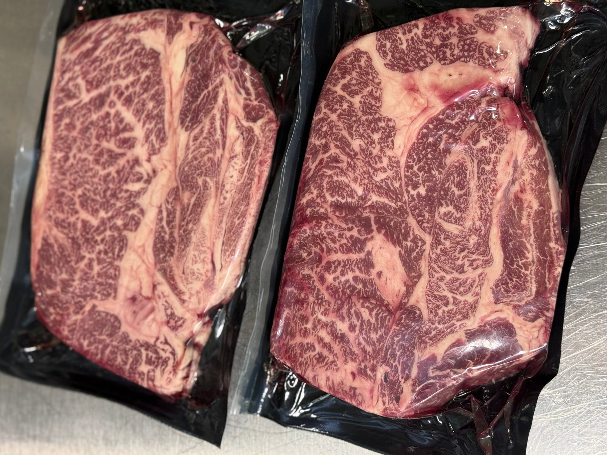 Highest Marbling Australian Chuck - Eye 9+ (2 x 14oz) - PursuitFarms